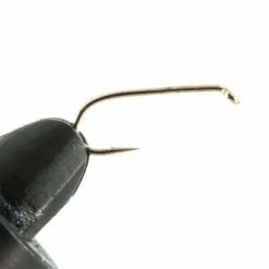 Hayabusa 372 Standard Dry Fly Hook #18 - Funky Fly Tying